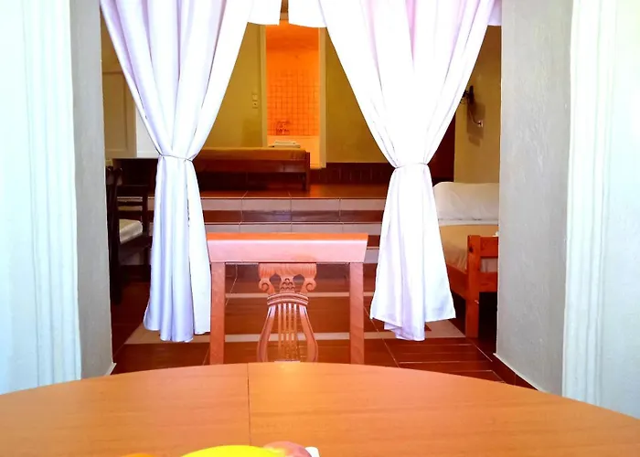 Loukas Kontos Traditional House