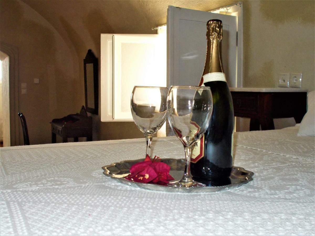 Loukas Kontos Traditional House Vakantiehuis Emporio (Santorini)
