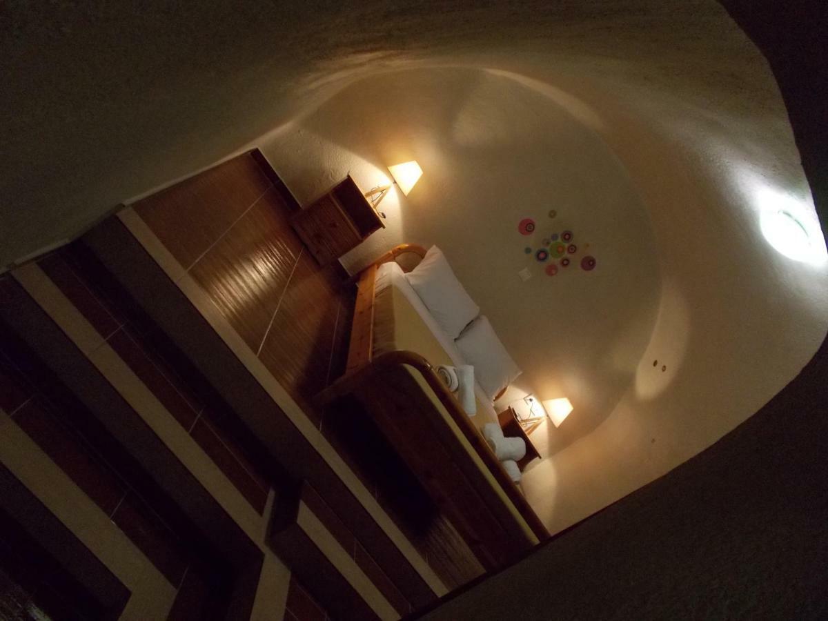 Loukas Kontos Traditional House Vakantiehuis Emporio (Santorini)